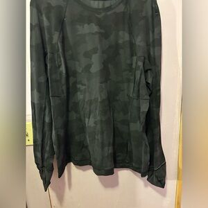 lululemon athletica Camo Long Sleeve Tee - Black